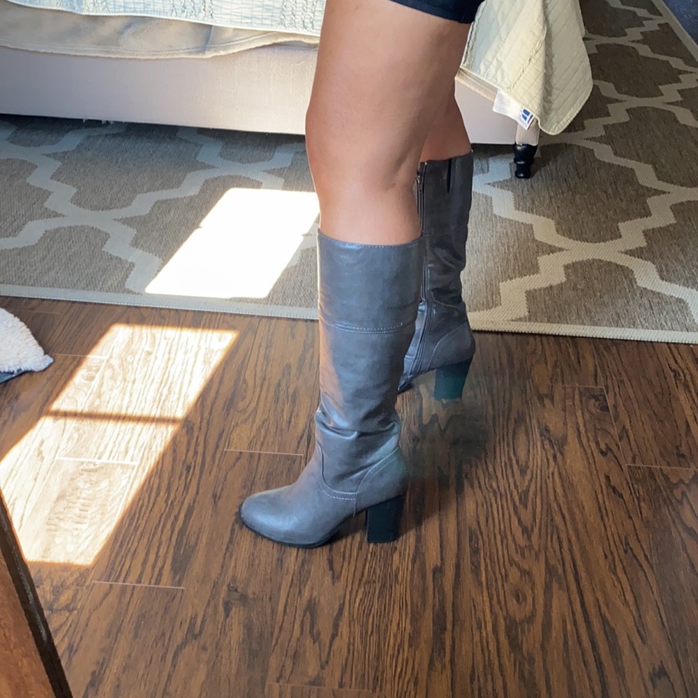 Rouge Grey Tall Boots - Picture 3 of 6